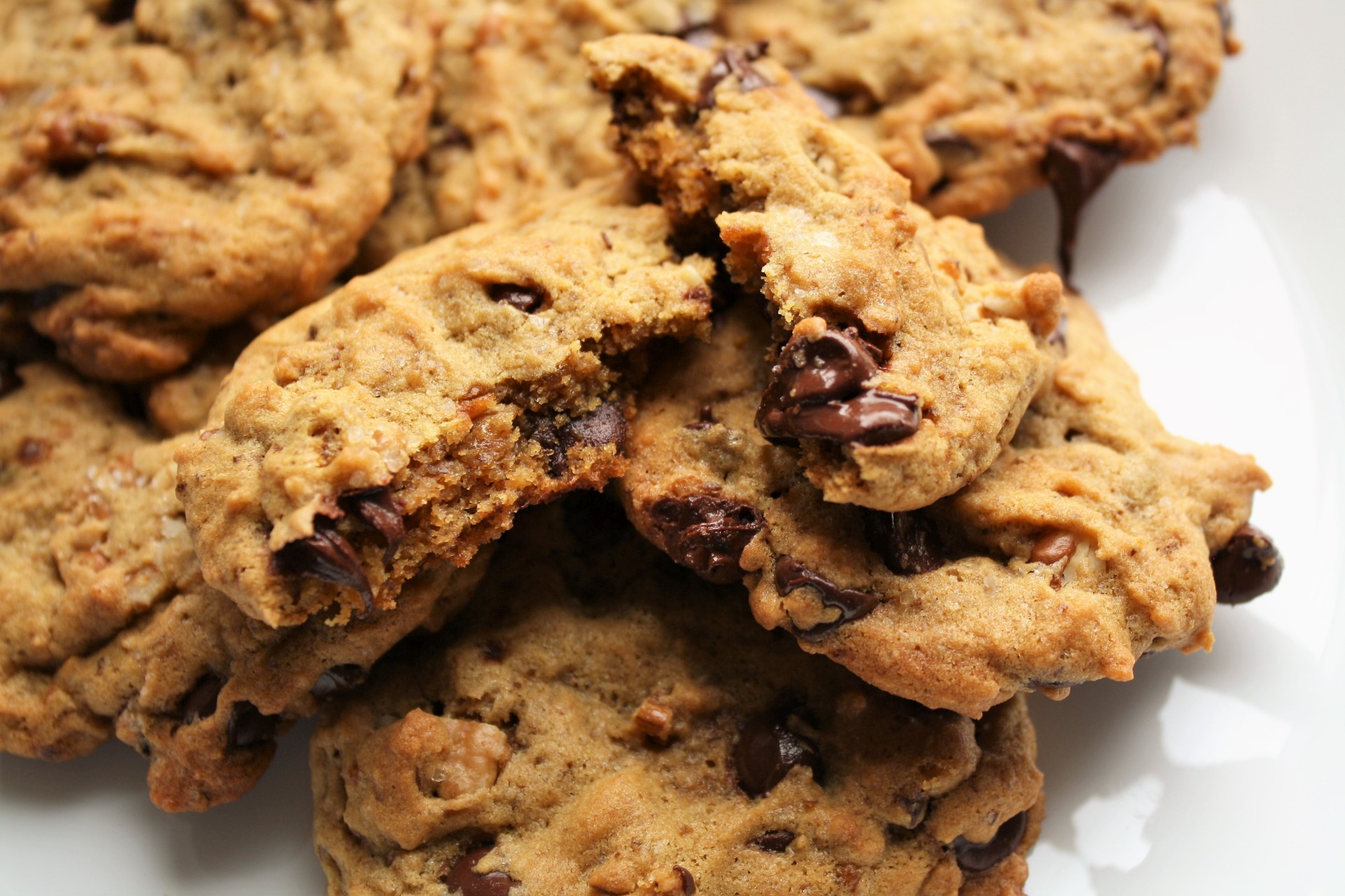 Salted Vegan Chocolate Chip Pecan Cookies, Crispy AND Chewy! – Kindness ...